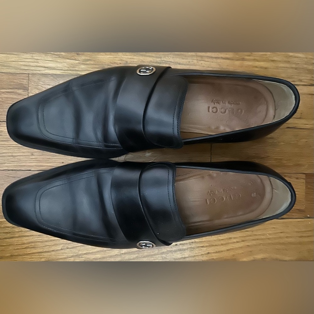 Gucci Black Leather Loafers Sleek Slip-Ons